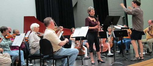 Suzanne Siebert plays an oboe concerto